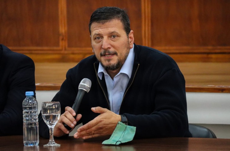 Gómez Bull: “Hasta un 25% la entidad financiera te puede descontar, más de eso no”