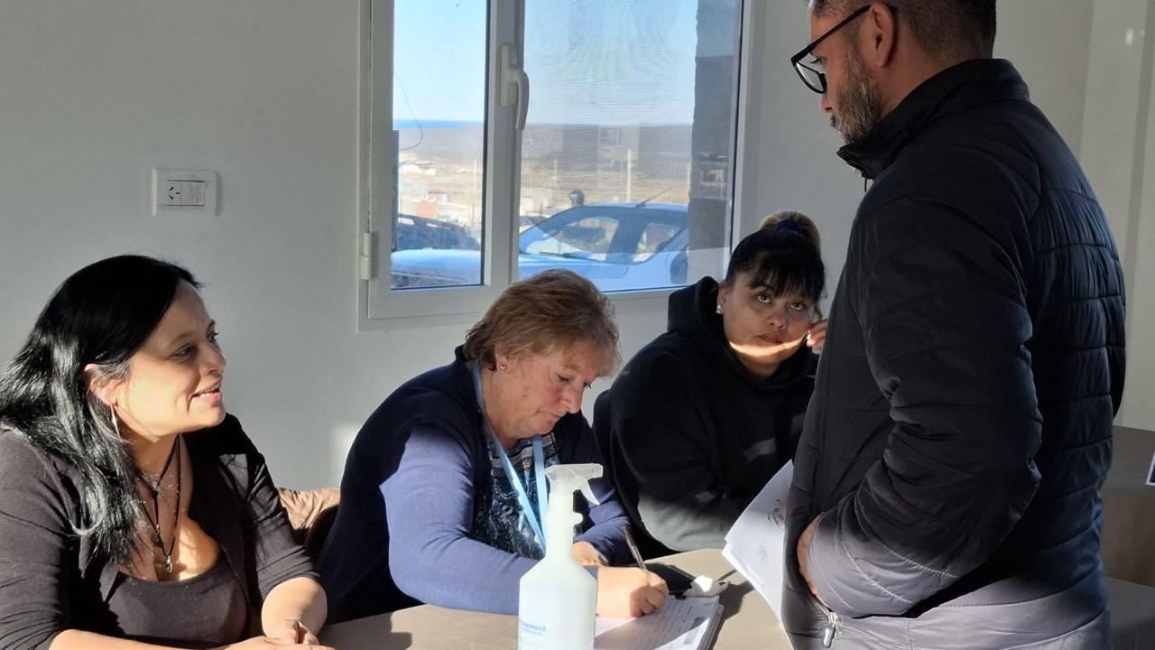 Más Gestión llegó al barrio Ara San Juan con servicios y asesoramiento para vecinos